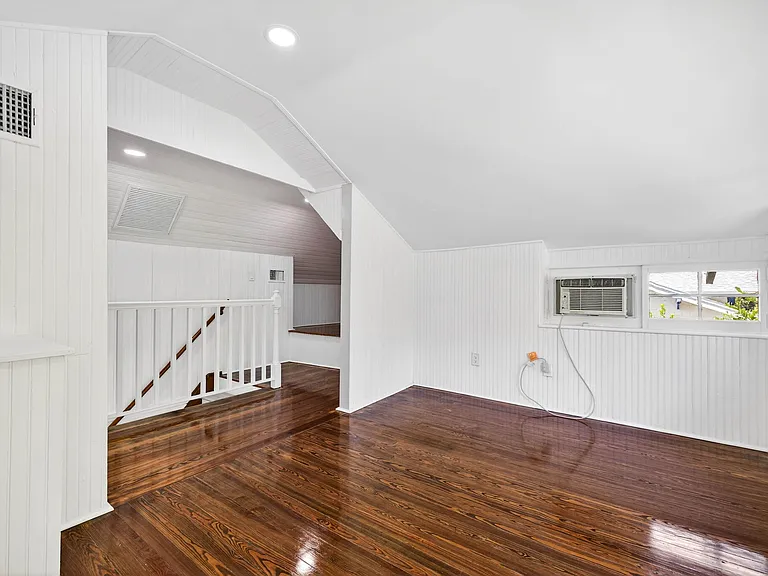 1330 Cherry St NE — Photo 28