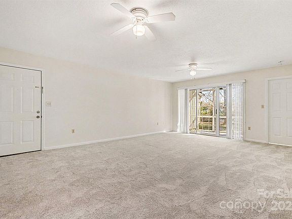 4th image of 1540 Hunt Club Ct