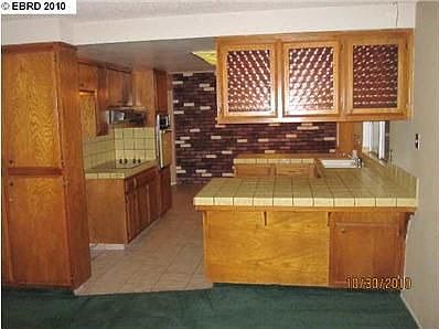 2nd image of 30 Kingswood Dr