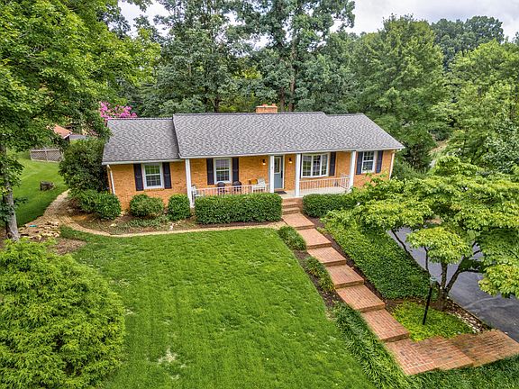 2nd image of 4903 White Eagle Ln