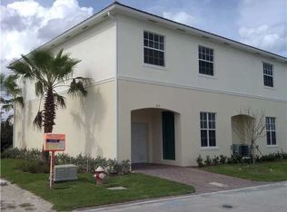 215 SW 7th St, Pompano Beach, FL 33060