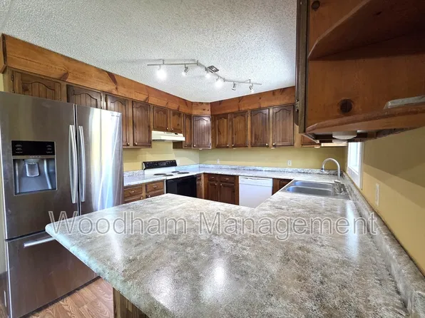 904 Colorado St, Belgrade, MT 59714