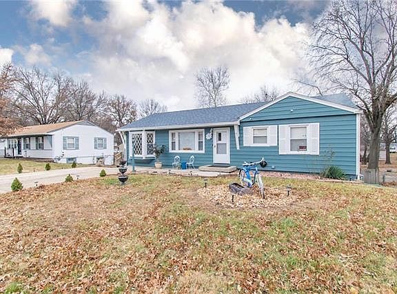 2nd image of 1817 S Rankin Dr