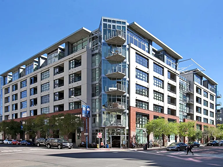 1050 Island Ave #415 — Photo 30