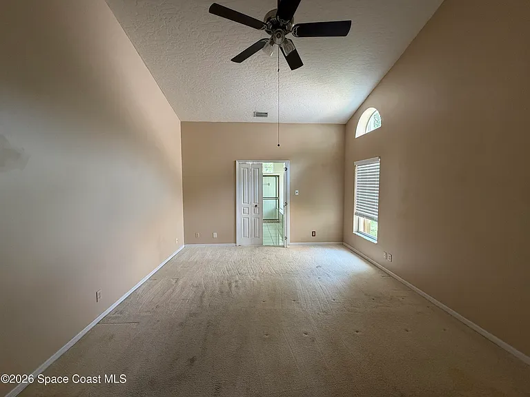 925 Falls Trl — Photo 21