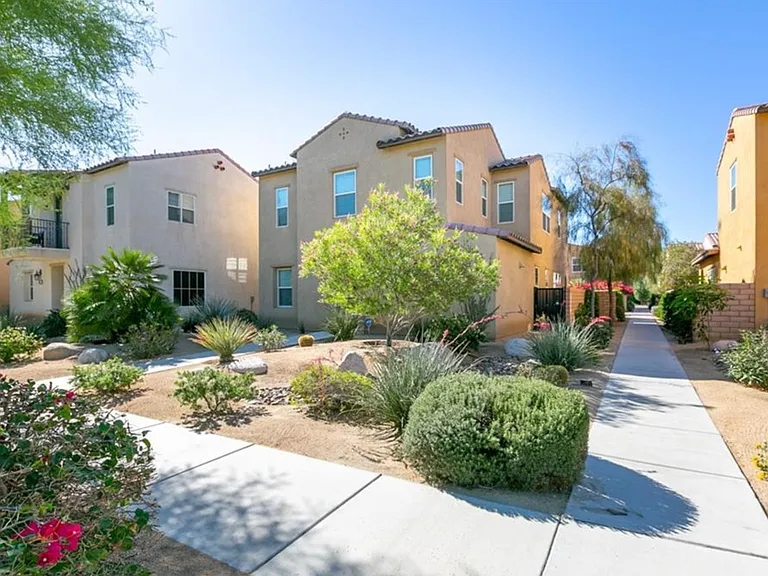 461 Paseo Del Corazon — Photo 31