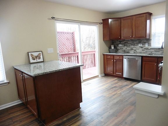 5th image of 2434 Aspen Dr