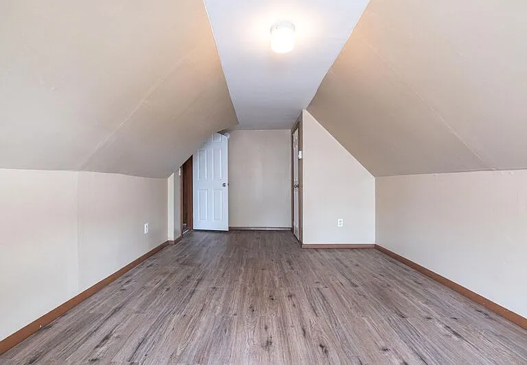 3 Charles St #3R — Photo 13