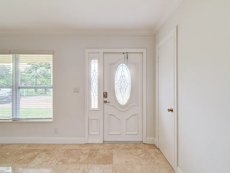 15021 Jackson Rd — Photo 5