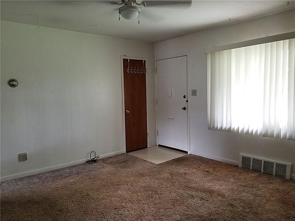 5th image of 5901 Willaston Dr