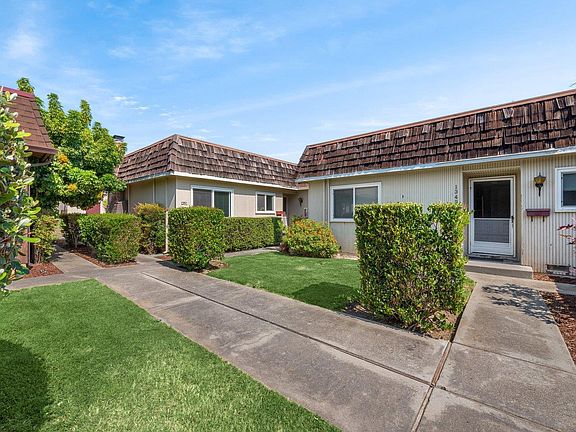 5th image of 1349 Essex Way