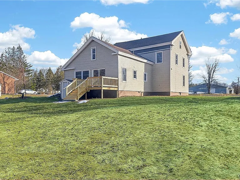 6637 Dix Rd — Photo 39