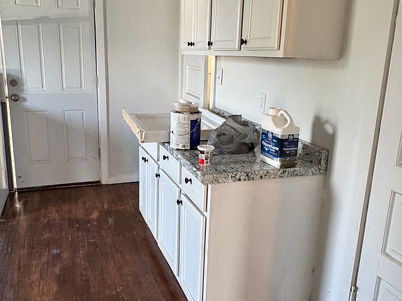 5th image of 531 E Paint St #531