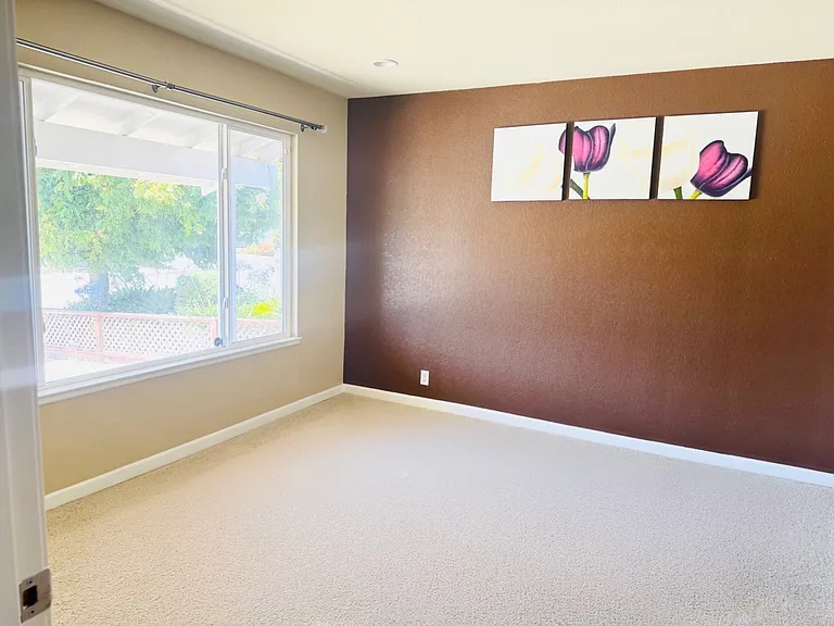 3320 Darwin Dr — Photo 5