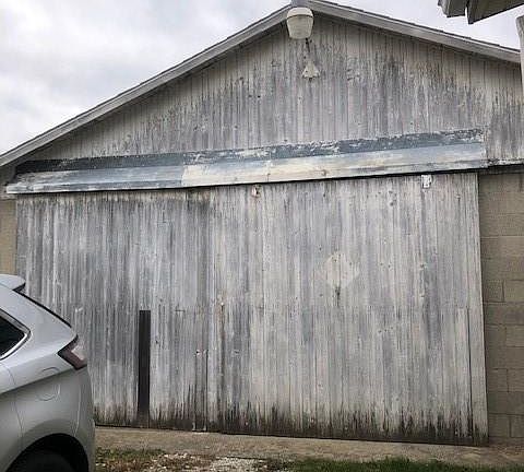 4th image of 140 W Oak St