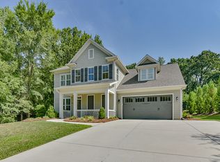 4211 Carmel Forest Dr, Charlotte, NC 28226