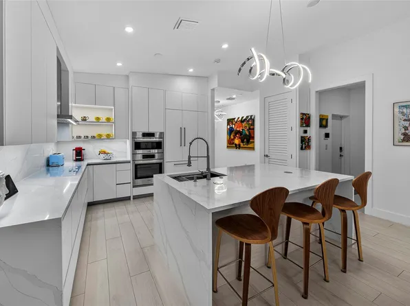 21 NE 25th Street, Wilton Manors, FL 33305