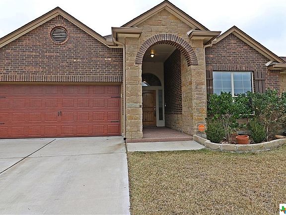 2nd image of 3393 Vineyard Trl