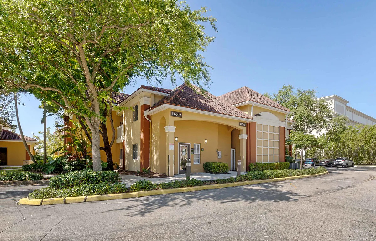 Exterior - Miami - Airport - Doral