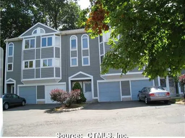 1655 N Colony Rd Unit 7, Meriden, CT 06450