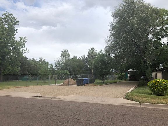 2nd image of 1802 W El Caminito Dr
