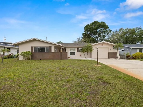 8428 121ST STREET, SEMINOLE, FL 33772