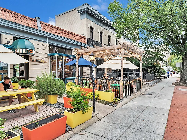 Camden Roosevelt — Photo 42