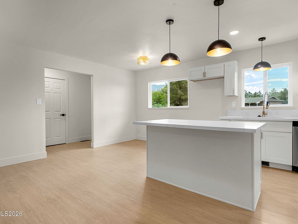 1st image of 2240 Pawnee Way