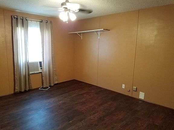 5th image of 22937 Shady Oaks Ln