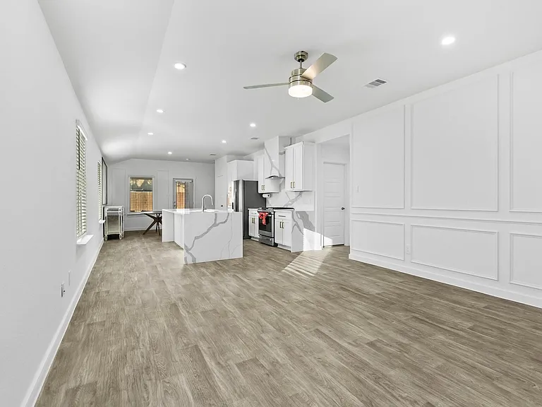12932 Wempe Way — Photo 5