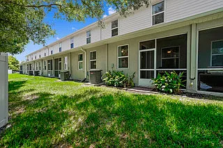 5246 Neil Dr — Photo 30