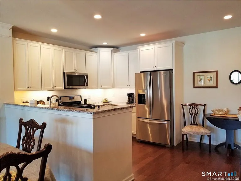 424 Center Meadow Ln #424 — Photo 8