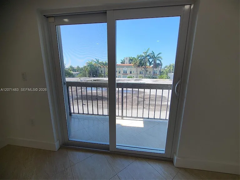 1612 Jefferson Ave #403 — Photo 17