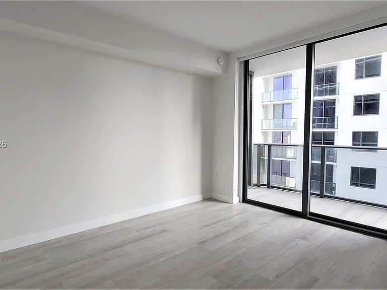 55 SW 9th St #3610 — Photo 13