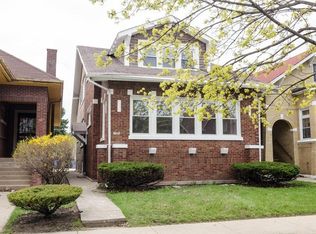 8112 S Saint Lawrence Ave, Chicago, IL 60619