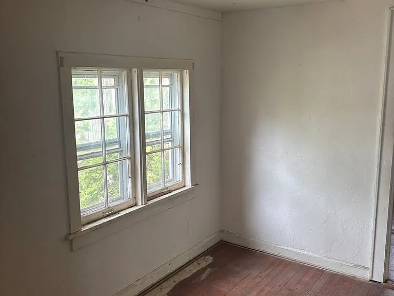 706 S Lake Ave — Photo 22