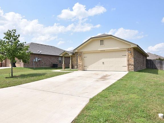 3rd image of 10016 Sunny Side Ln