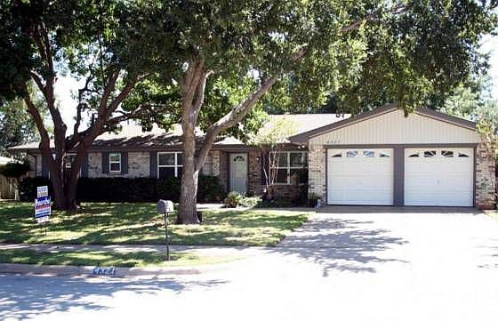 1st image of 4321 S Leighton Cir