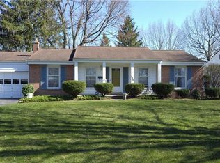 545 El Mar Dr, Rochester, NY 14616