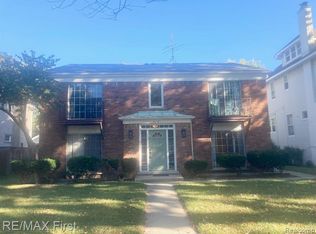 512 W 4th St, Royal Oak, MI 48067