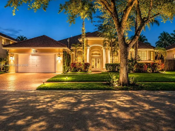 13845 NW 20th St, Pembroke Pines, FL 33028