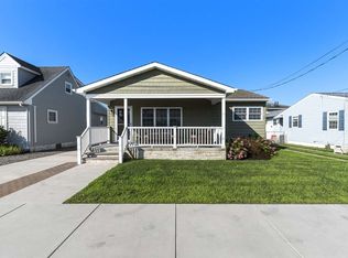 208 E Toledo Ave, Wildwood Crest, NJ 08260