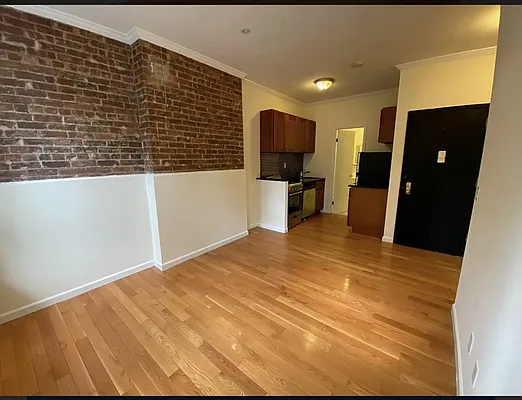 Rented by Corcoran | media 9