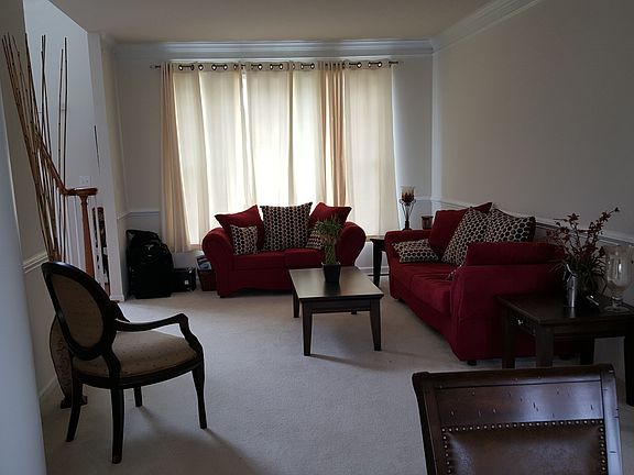 5th image of 727 Parkman Dr