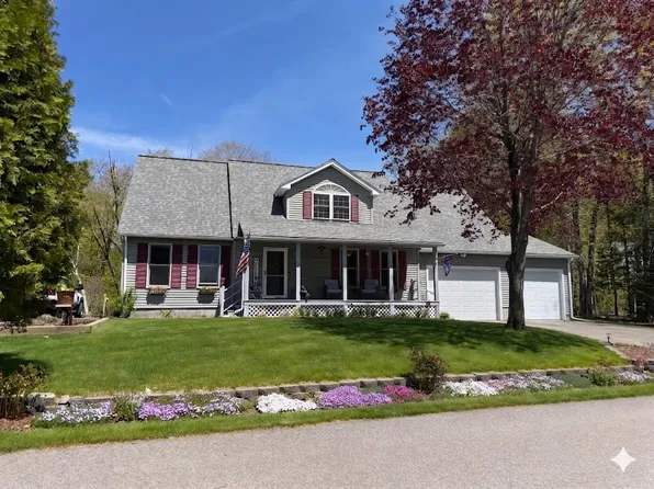 39 Captain Lovewell Lane, Ossipee, NH 03814