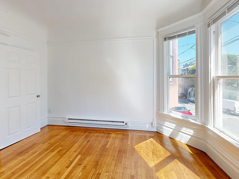 1301 Leavenworth Street — Photo 7