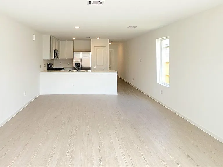 26819 Feather Reed Dr — Photo 9