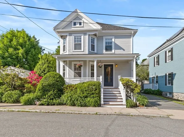 2 Burton Ave, Beverly, MA 01915