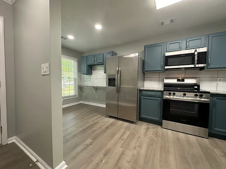 1260 Warsaw Rd #1 — Photo 34