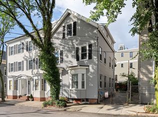 218 W 7th St #2, South Boston, MA 02127